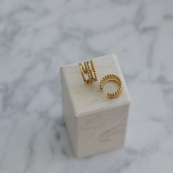 18K Gold Plated Multi-layered Beaded Ear Cuff - Picture 4 of 9